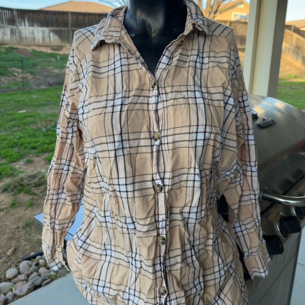 Plaid Button-Up Women's Top
